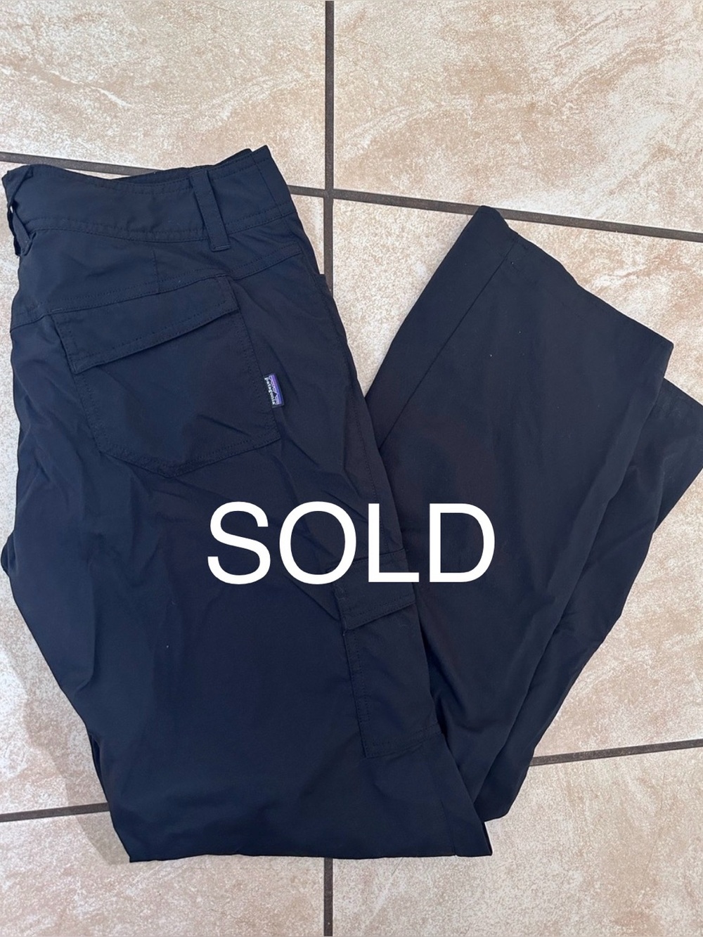SOLD Patagonia Outdoor Everyday Black Cargo Pants